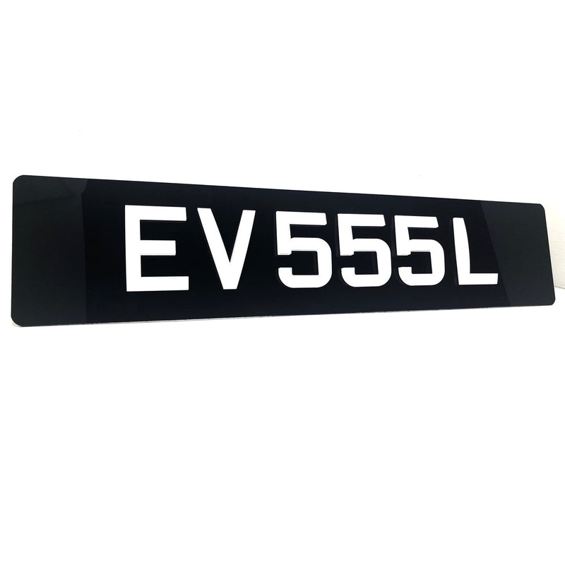 Majestic White (Car Plate)